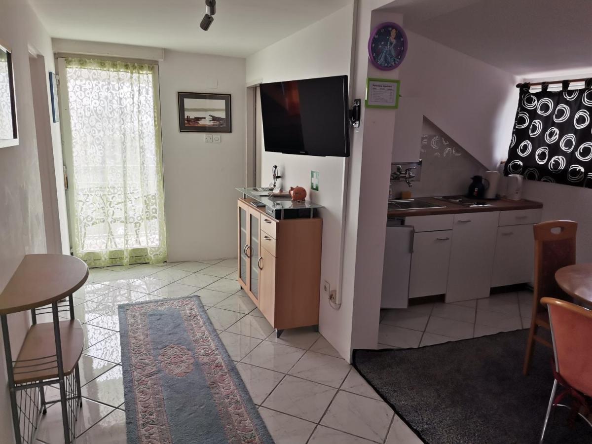 Panorama Apartman Molvice 外观 照片